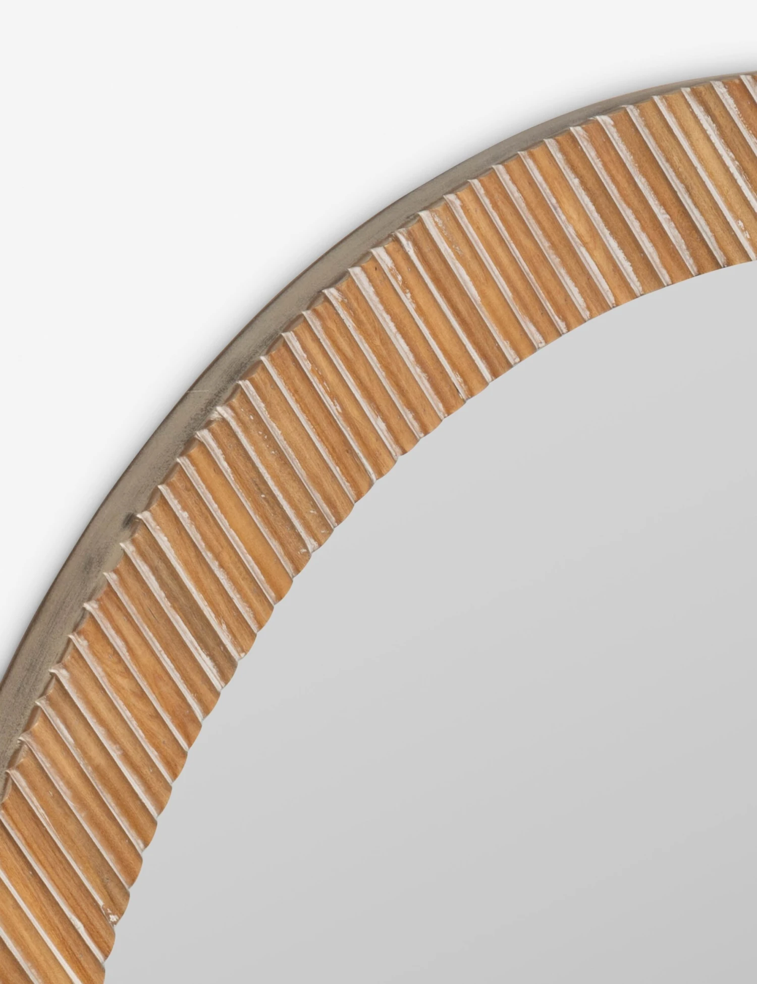 Viola Round Mirror 3 Viola Round Mirror - Image 3