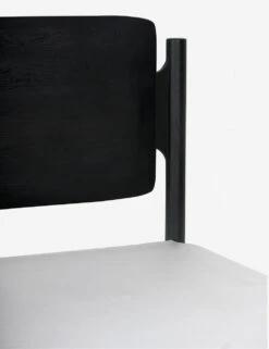 Shiloh Platform Bed -Household Furnishing Store BDM00134 5