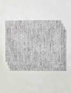 Mosaic Rectangle Placemat (Set Of 4) By Chilewich -Household Furnishing Store ChilewichMosaicRectanglePlacemat BlackandWhite Setof4 6263