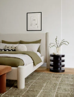 Picasso Print By Damienne Merlina -Household Furnishing Store KhakiIrregularGridBedroom 3428 EMPTY SITECROP 9e748f6f 737d 44db 8903 00a2b25dc4d8