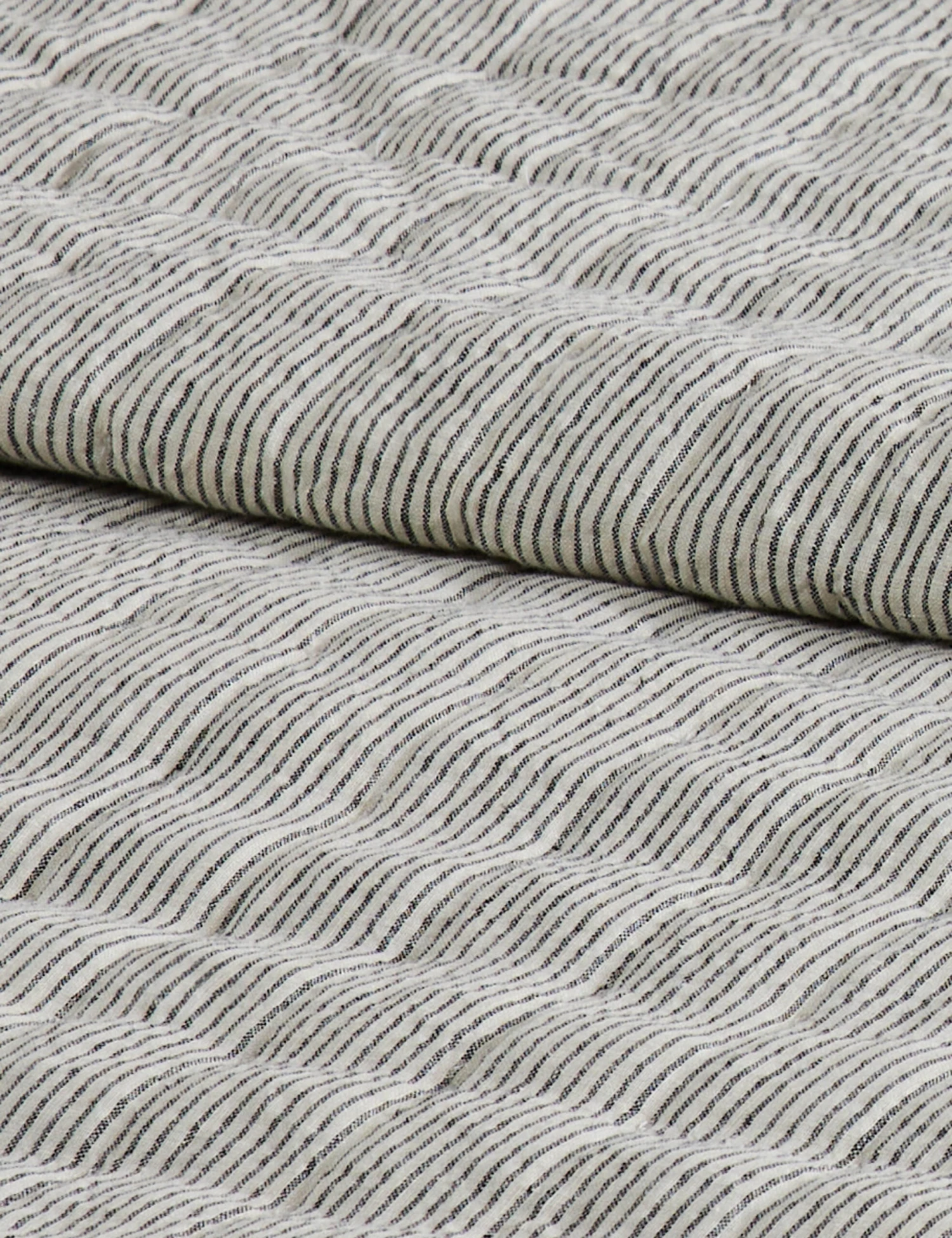 Lammin Linen Quilted Coverlet By Sarah Sherman Samuel 8 Lammin Linen Quilted Coverlet By Sarah Sherman Samuel - Image 8