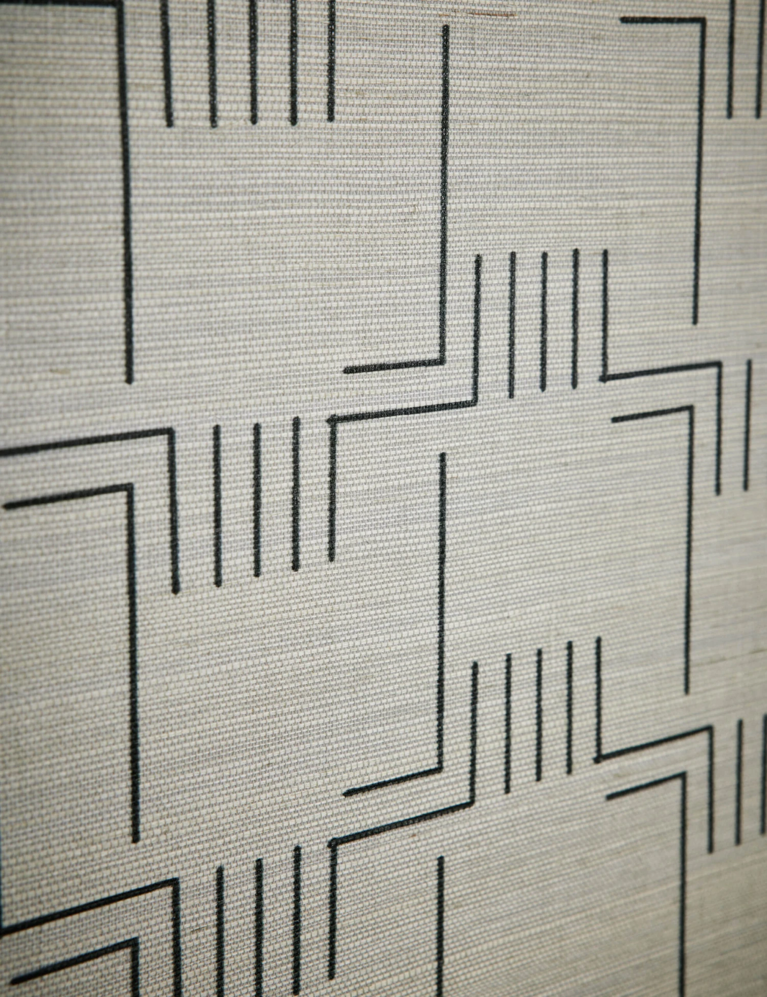 Mesa Grasscloth Wallpaper By Élan Byrd 3 Mesa Grasscloth Wallpaper By Élan Byrd - Image 3