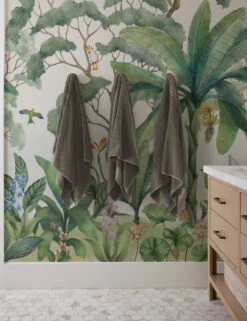Jungle Wallpaper Mural -Household Furnishing Store PSW1103RLBathroomVignette 5152 JungleWallpaper SITECROP 07400307 8fcb 4a8b a368 03dc35a06915