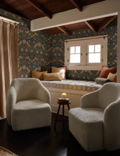 Morris & Co. Strawberry Thief Wallpaper -Household Furnishing Store PillowGallery2 15399 V2 Swatch SITECROP f0946e50 3c18 4ee7 9b22 e955fa214e7f