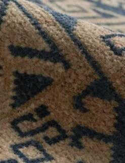 Vintage Turkish Hand-Knotted Wool Rug No. 147, 3'9" X 6'7" -Household Furnishing Store VintageTurkishRugNo.147 3 9x6 7 A0657563 0614