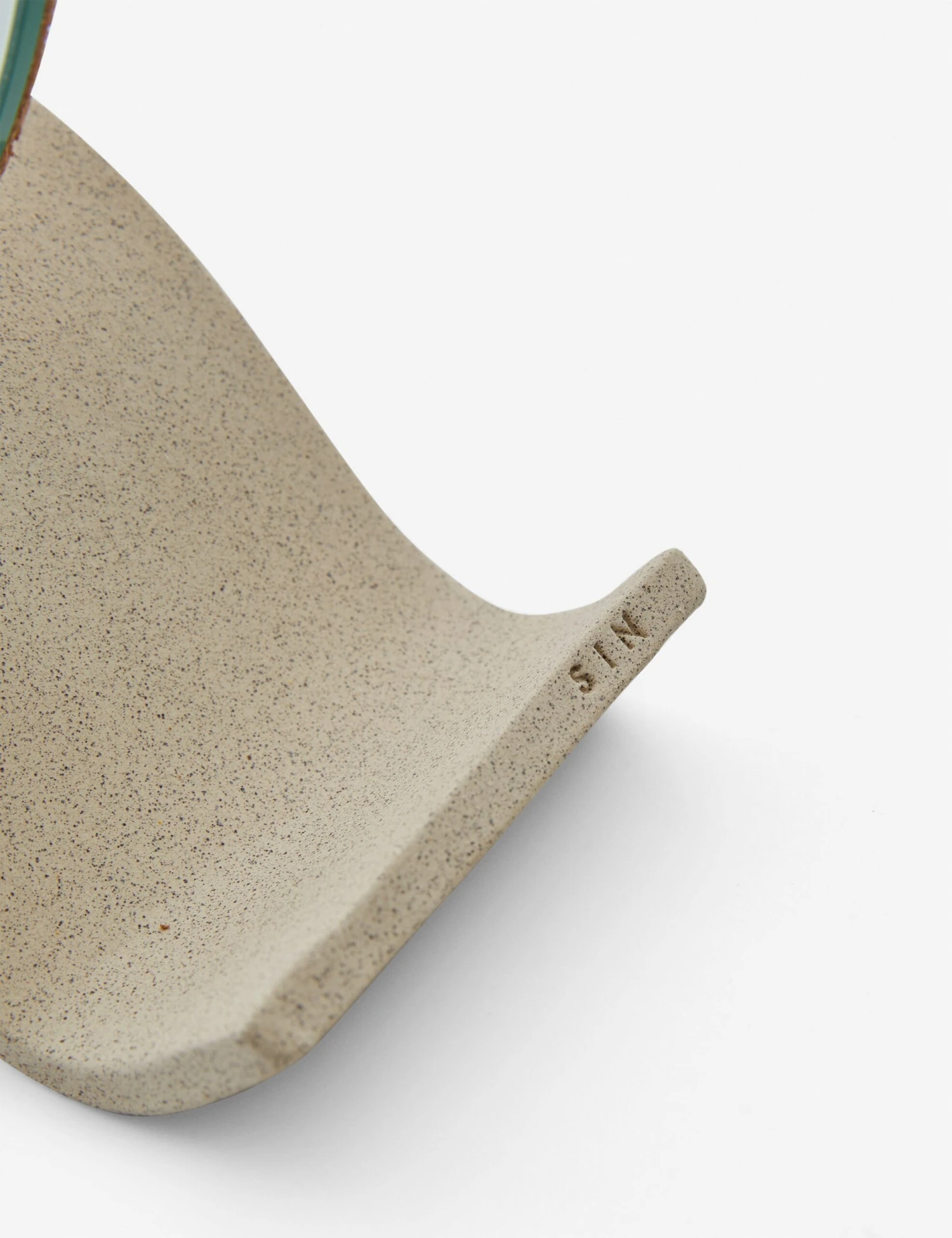 Wavee Table Mirror By SIN Ceramics 8 Wavee Table Mirror By SIN Ceramics - Image 8