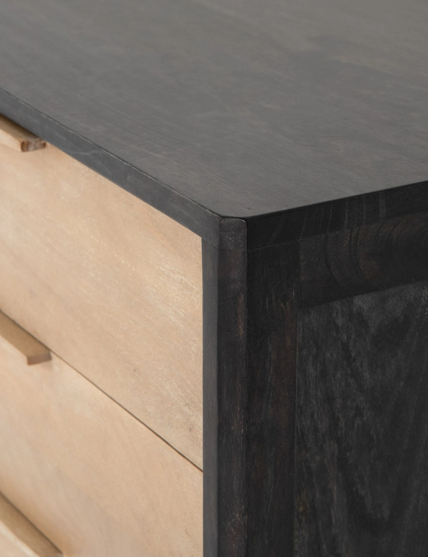 Hannah Dresser 15 Hannah Dresser - Image 15