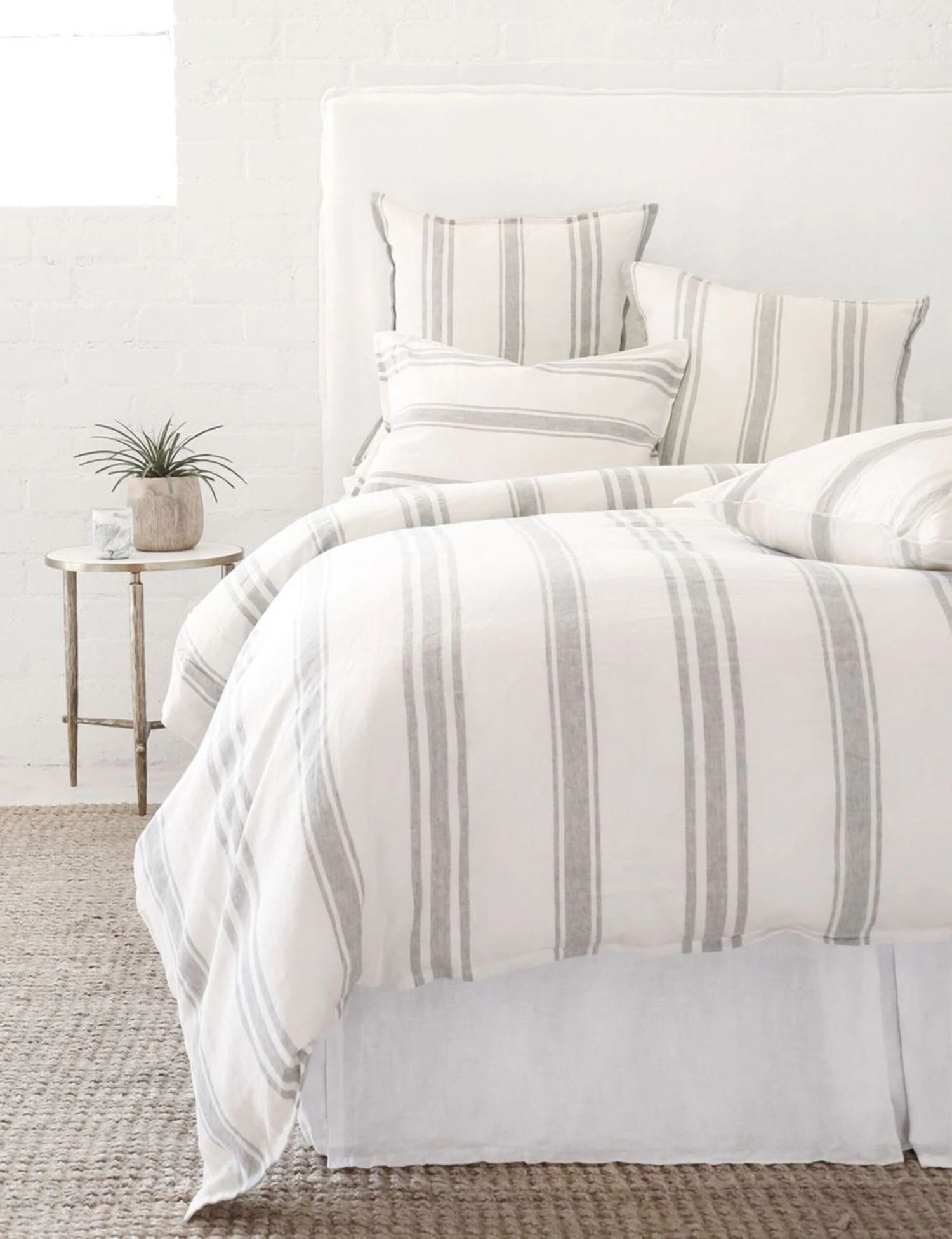 Jackson Linen Duvet By Pom Pom At Home 2 Jackson Linen Duvet By Pom Pom At Home - Image 2